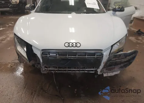 2012 Audi R8 5.2 from USA, damaged, VIN WUAGNAFG0CN003002